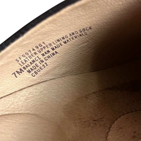 Sofft Black Leather Tasha Mule Stacked Heel Padded Insole Sz. 7 - Picture 5 of 7